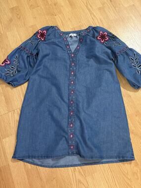 Chic Connection Chambray Dress Medium